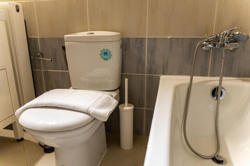 Maisonette With Exclusive Private Parking Villaer *