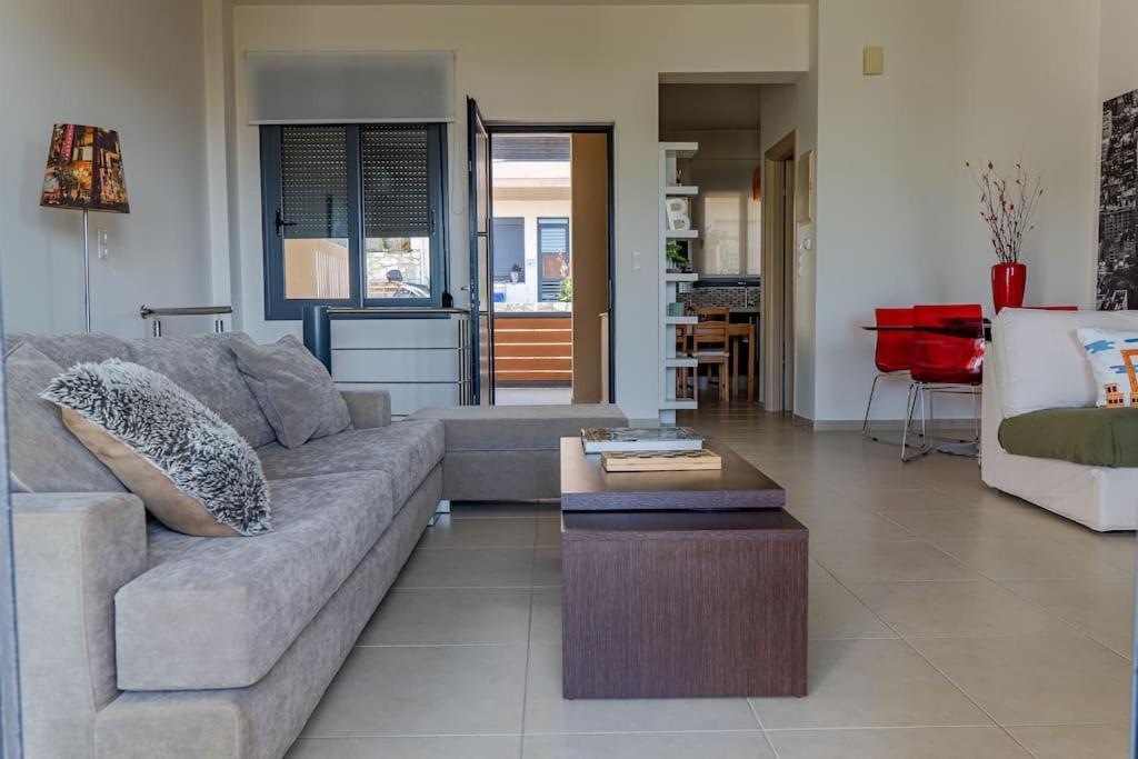 Maisonette With Exclusive Private Parking Villaer *